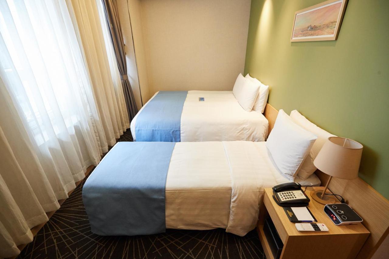 Days Hotel By Wyndham Seoul Myeongdong Extérieur photo