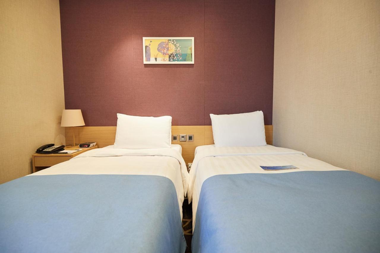 Days Hotel By Wyndham Seoul Myeongdong Extérieur photo