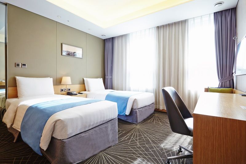 Days Hotel By Wyndham Seoul Myeongdong Extérieur photo